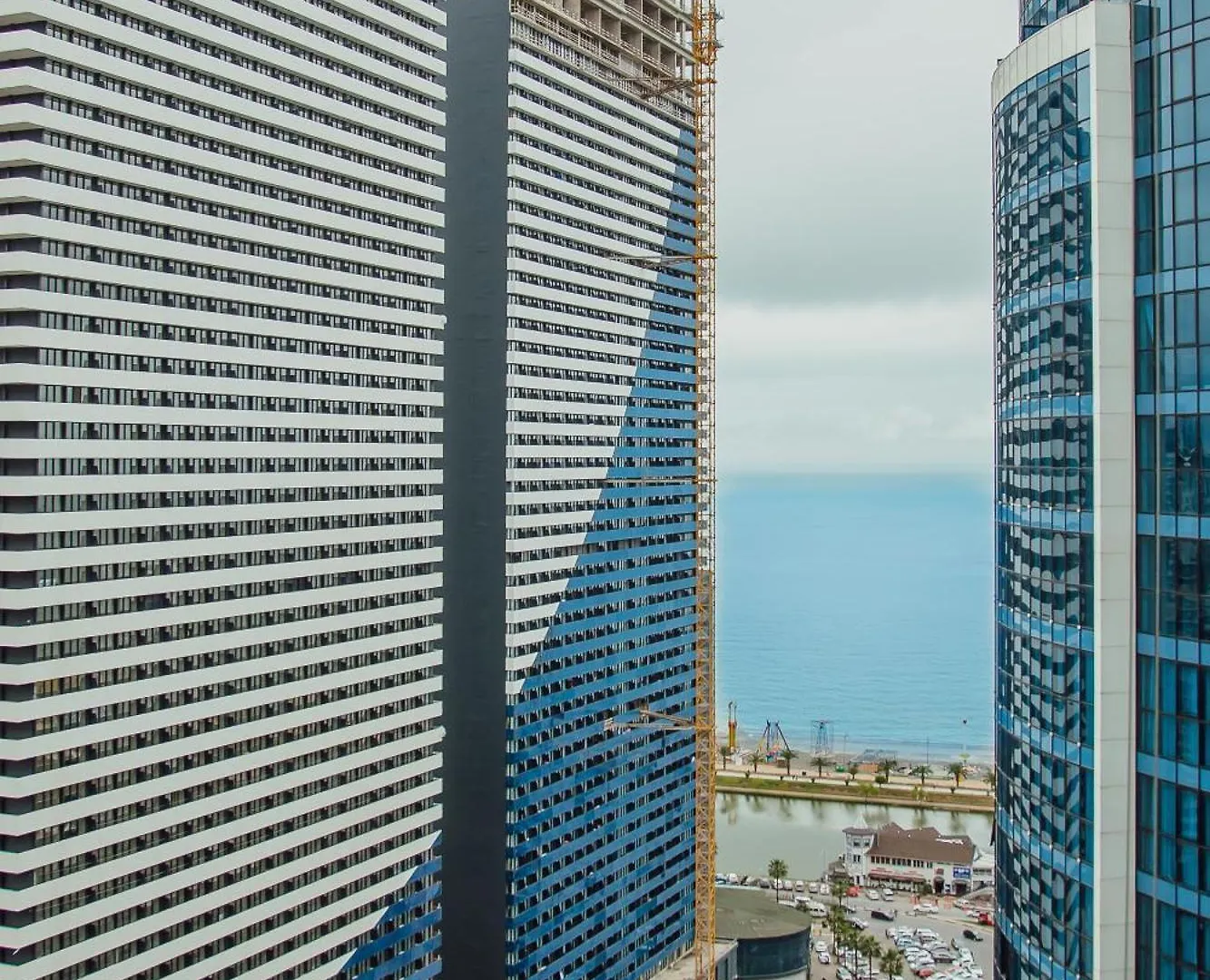 Dar Tower Apartment Batumi